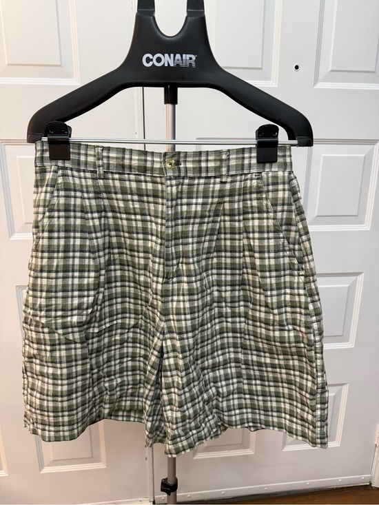 Basic Editions Pants - Basic Editions Green Plaid Women's Bermuda Shorts